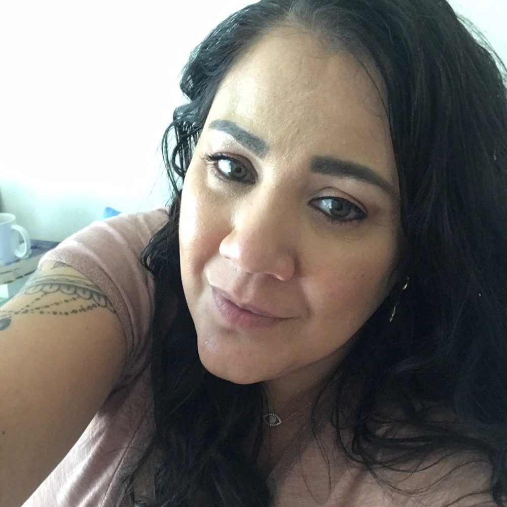 Meet your Posher, Monique